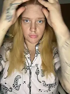 MysteriousMylaX online show from 25, 3, 2026