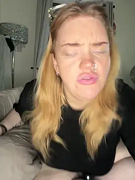 MysteriousMylaX online show from 19, 10, 2025