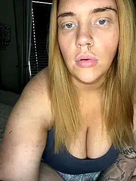 MysteriousMylaX online show from 8, 11, 2025