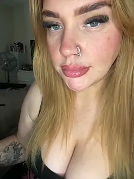 MysteriousMylaX online show from 6, 10, 2025