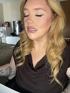 MysteriousMylaX online show from 24, 9, 2025