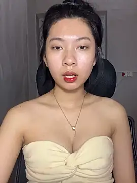 Snapshot of Phthao chatting on 27, 11, 2025 Phthao online show from 27, 11, 2025