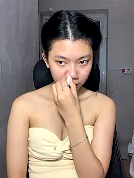 Snapshot of Phthao chatting on 13, 11, 2025 Phthao online show from 13, 11, 2025