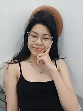 Snapshot of Katanh chatting on 11, 7, 2026 Katanh online show from 11, 7, 2026