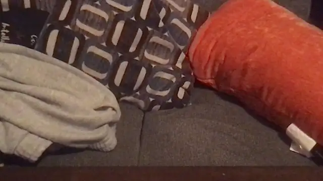 Snapshot of RichDaddy60 chatting on 10, 10, 2025 RichDaddy60 online show from 10, 10, 2025