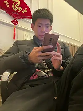 linh21107 online show from 17, 4, 2026