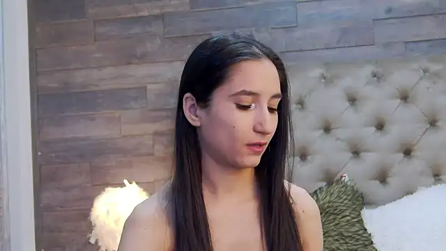 CarolinaBlair online show from 13, 1, 2026