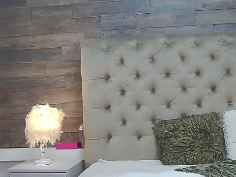 CarolinaBlair online show from 8, 11, 2025