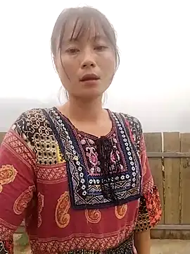 linda bae00 online show from 3, 10, 2025