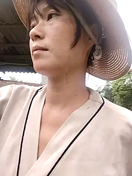 linda bae00 online show from 9, 9, 2025