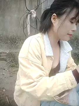 linda bae00 online show from 4, 2, 2026