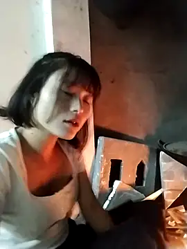 linda bae00 online show from 2, 12, 2025