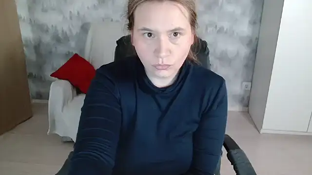 AdelinaLawson online show from 13, 4, 2026