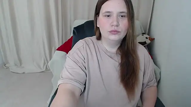 AdelinaLawson online show from 18, 3, 2025