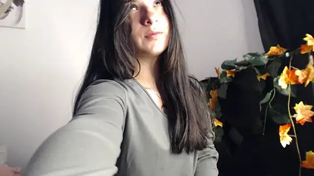   abrill   online show from 16, 10, 2025