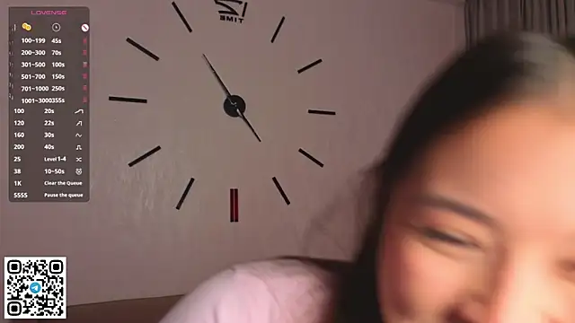 AlberthaEscue online show from 25, 10, 2025