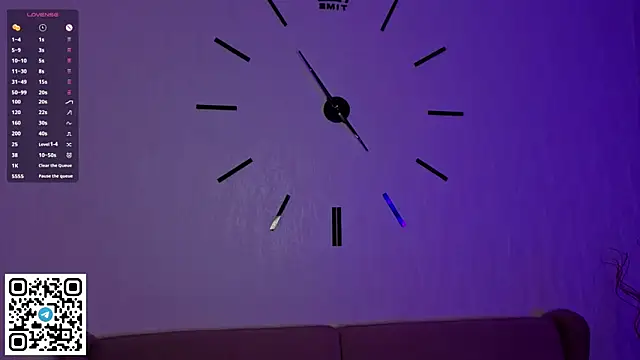 AlberthaEscue online show from 5, 11, 2025