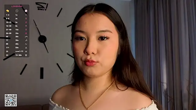 AlberthaEscue online show from 10, 9, 2025