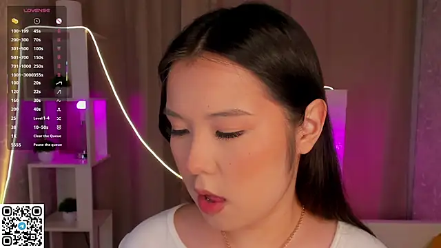 AlberthaEscue online show from 26, 11, 2025