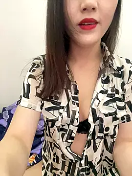 Snapshot of Dieknr chatting on 21, 10, 2025 Dieknr online show from 21, 10, 2025