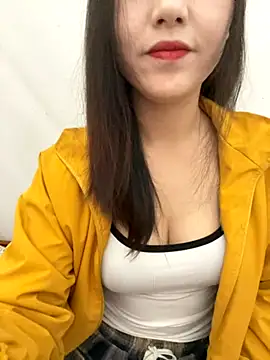 Snapshot of Dieknr chatting on 3, 11, 2025 Dieknr online show from 3, 11, 2025