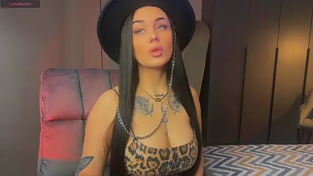 mygoddesshecate online show from 5, 10, 2025