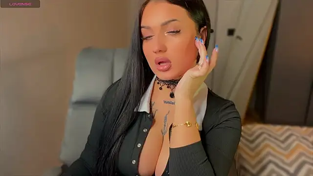 mygoddesshecate online show from 5, 3, 2026