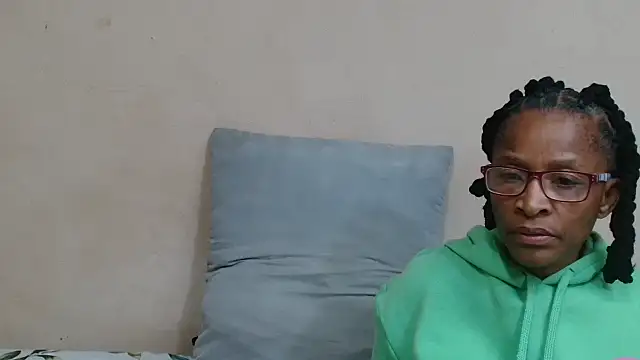 SugarPoppy24xxx online show from 4, 10, 2025