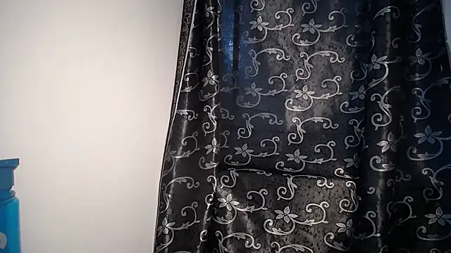 Spicy Maxy online show from 25, 10, 2025