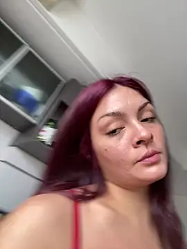 Danielaeliana online show from 5, 8, 2026