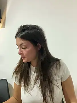 Danielaeliana online show from 29, 5, 2026