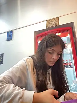 Danielaeliana online show from 20, 11, 2025