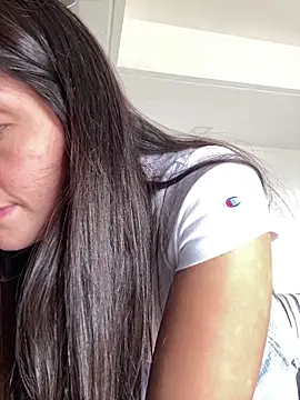 Danielaeliana online show from 25, 2, 2026