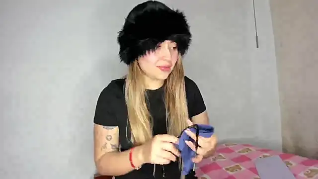 min-ji online show from 8, 9, 2025