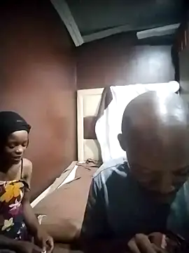 TinnyVsGiant online show from 26, 10, 2025