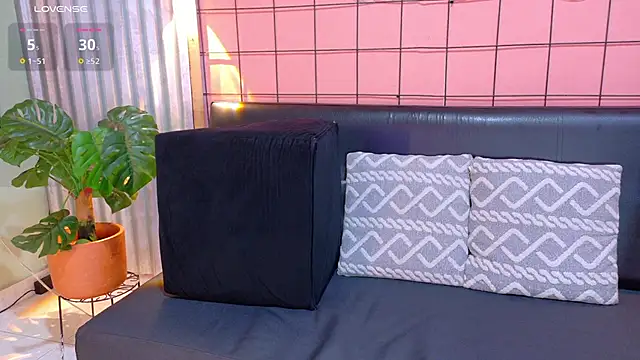 Daiisy kiss online show from 16, 11, 2025