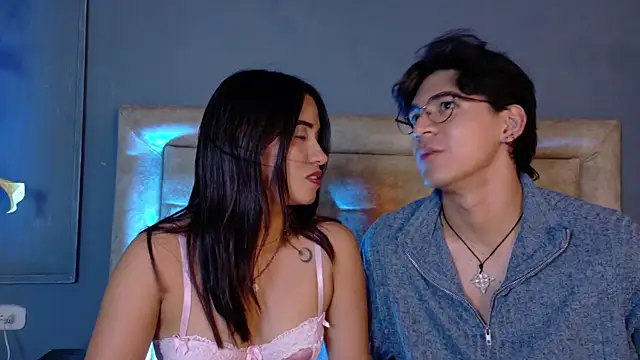 Daiisy kiss online show from 7, 4, 2026