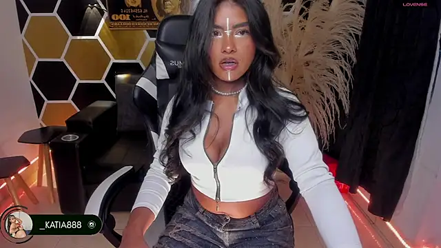Katia fire online show from 13, 7, 2026