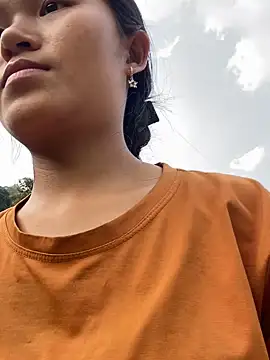 milo bae online show from 29, 3, 2026