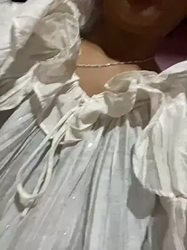 milo bae online show from 21, 3, 2026