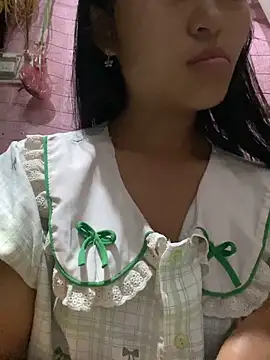Snapshot of milo_bae chatting on 3, 6, 2026 milo bae online show from 3, 6, 2026