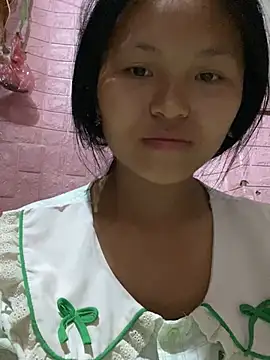 Snapshot of milo_bae chatting on 4, 5, 2026 milo bae online show from 4, 5, 2026