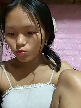 milo bae online show from 17, 11, 2025