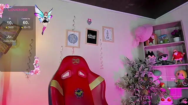 Snapshot of Lana_Dreams_ chatting on 10, 9, 2025 Lana Dreams online show from 10, 9, 2025