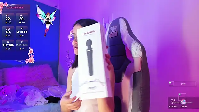 Snapshot of Lana_Dreams_ chatting on 21, 11, 2025 Lana Dreams online show from 21, 11, 2025