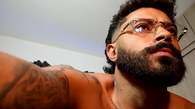 Manuel owen online show from 8, 6, 2026