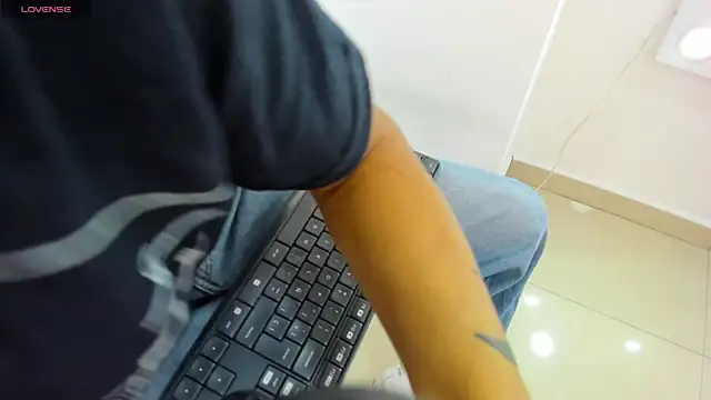 derek devil24 online show from 20, 3, 2026