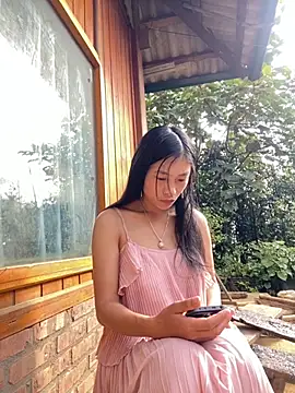 EmLy02 online show from 10, 11, 2025