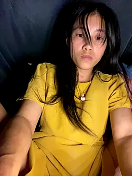 EmLy02 online show from 7, 10, 2025