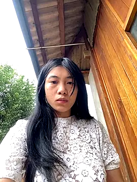 EmLy02 online show from 14, 11, 2025